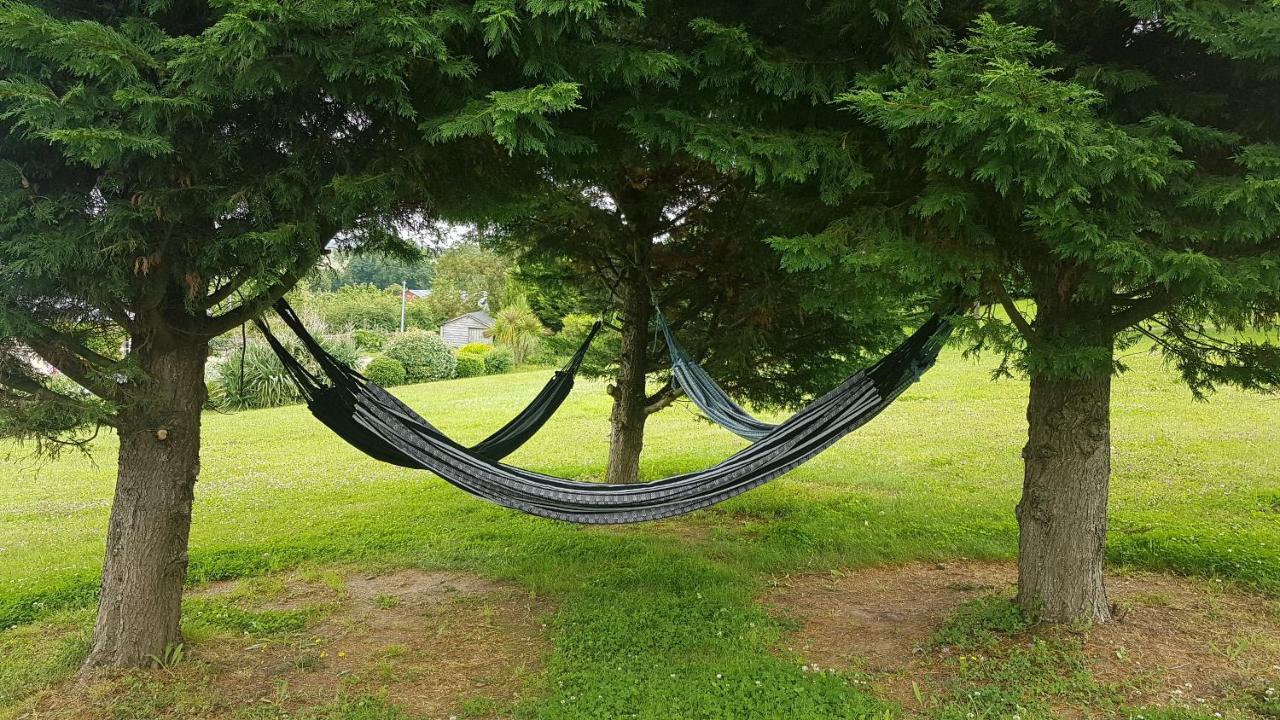 Le Domaine Des Roseraies, Monfréville Exteriör bild