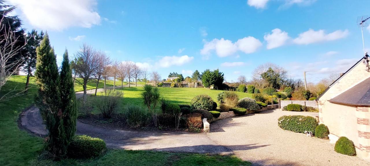 Le Domaine Des Roseraies, Monfréville Exteriör bild