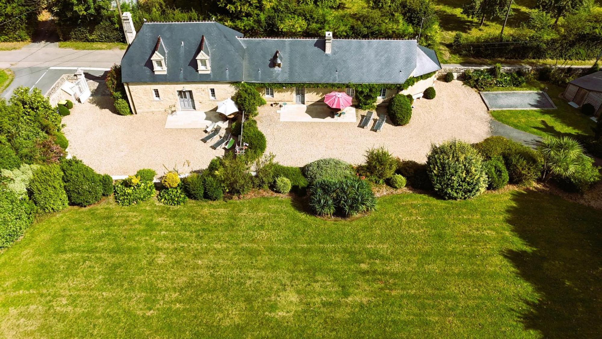 Le Domaine Des Roseraies, Monfréville Exteriör bild
