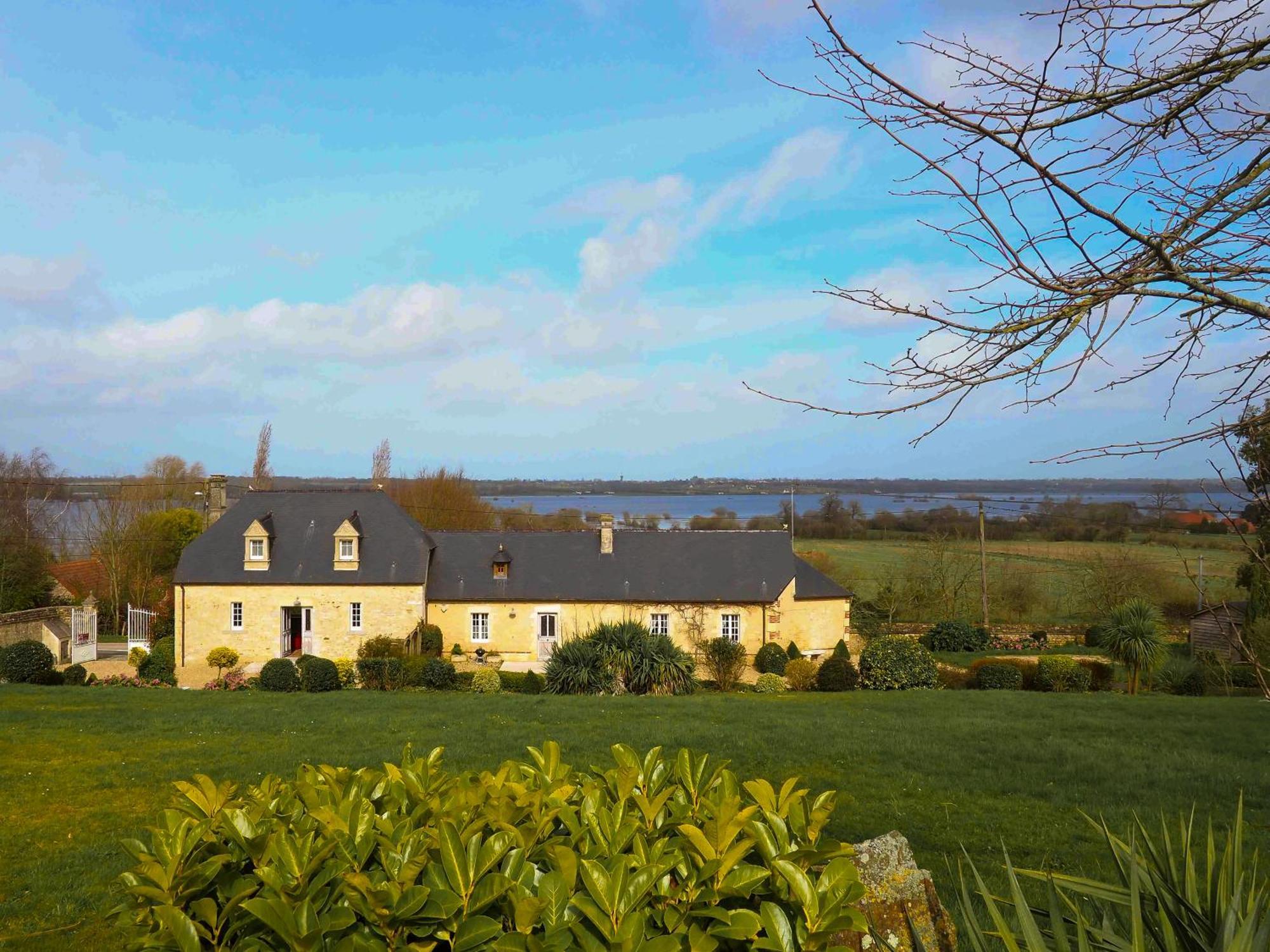 Le Domaine Des Roseraies, Monfréville Exteriör bild